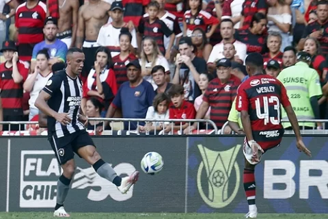 Assistir futebol 24 horas pelo celular